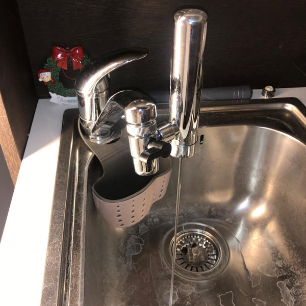 <p><strong>Rihanna L.</strong></p>