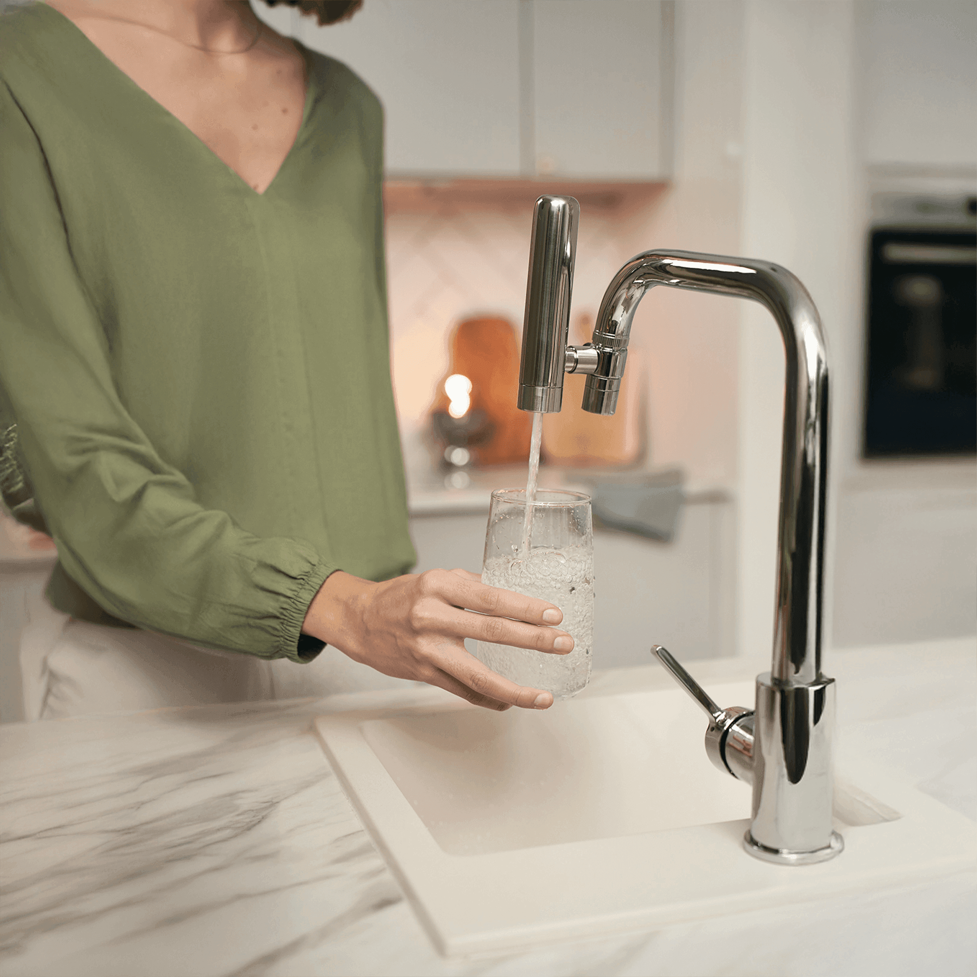Waterlift Filter + 1 Extra Cartridge - WATERLIFT LLC